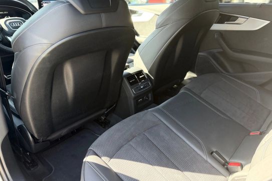 Audi A4 Avant 40 TFSI quattro S Line