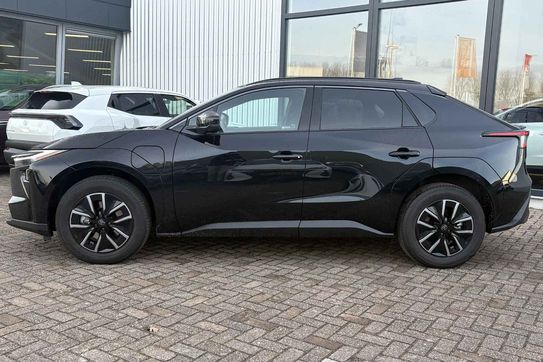 Toyota bZ4X Style EV