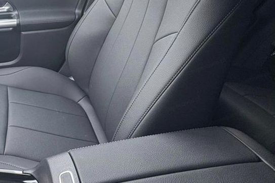 Mercedes GLA 220 4-Matic AMG Line