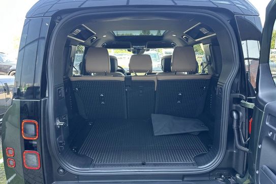 Land Rover Defender 110 3.0 D350 mHEV X-Dynamic HSE
