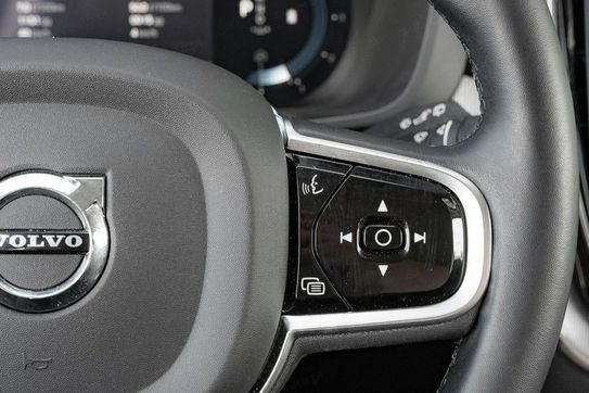 Volvo XC60 B4 D AWD Plus Bright