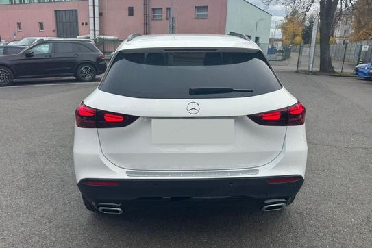 Mercedes GLA 200 Progressive