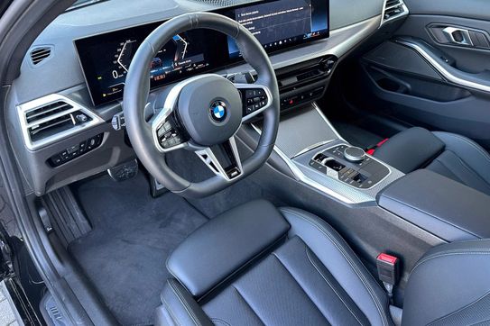 BMW Seria 3 320d xDrive M Sport