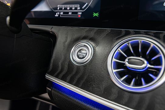 Mercedes Klasa E E 300 Coupe 2.0 9G-TRONIC