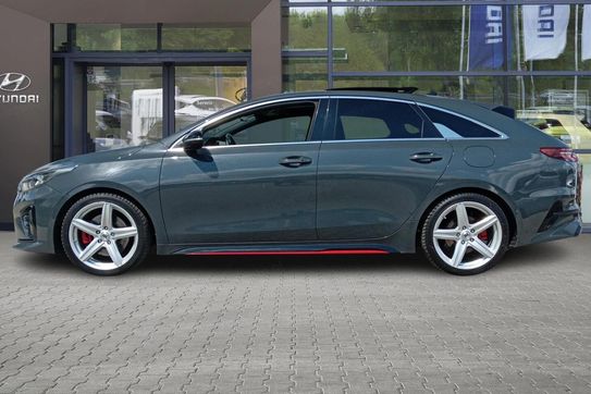 Kia ProCeed 1.6 T-GDI GT DCT