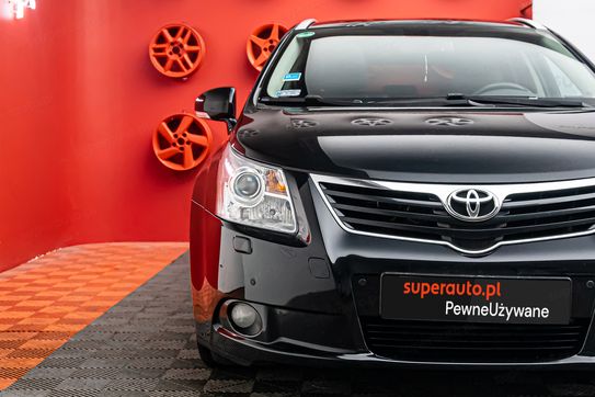 Toyota Avensis 2.0 Premium CVT