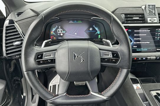 DS DS 7 Performance Line 1.6 E-Tense Hybrid AT