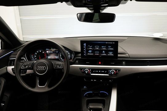 Audi A4 35 TFSI mHEV S tronic
