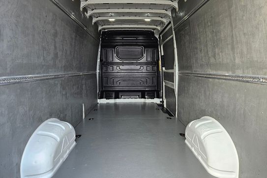 Volkswagen Crafter L4H3