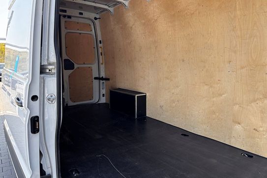 Volkswagen Crafter L4H2