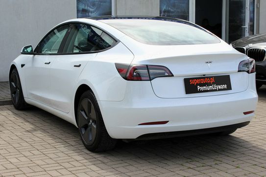 Tesla Model 3 Standard Range Plus