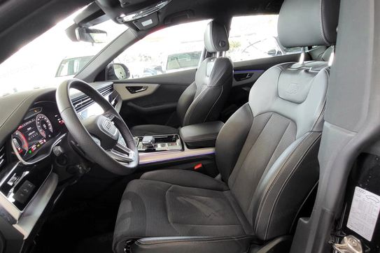 Audi Q8 45 TDI mHEV quattro Tiptronic