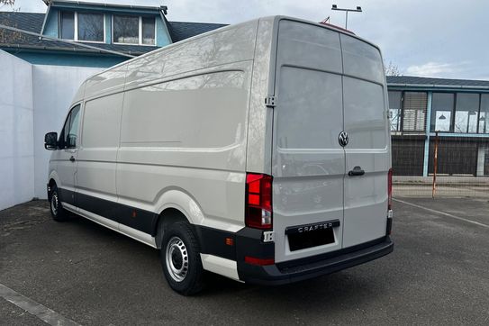 Volkswagen Crafter L4H3 8AT