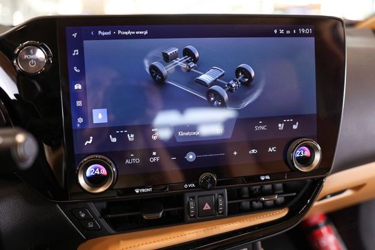 Lexus NX 350h Omotenashi AWD