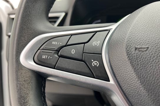 Renault Clio Equilibre 1.6 E-Tech Hybrid AT