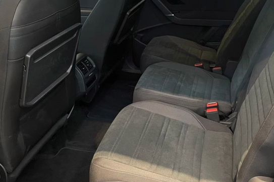 Volkswagen Touran Highline 1.5 TSI EVO DSG