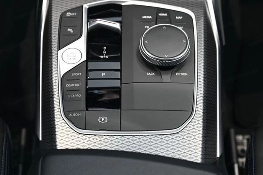 BMW Seria 3 318d mHEV aut