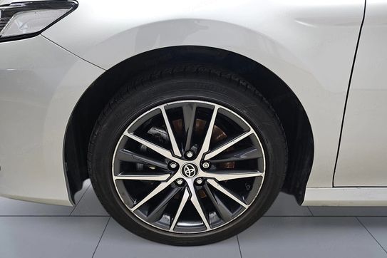 Toyota Camry 2.5 Hybrid Prestige