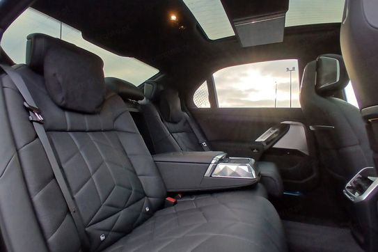 BMW Seria 7 740d xDrive