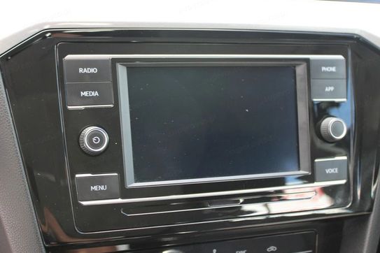 Volkswagen Passat 1.5 TSI Business