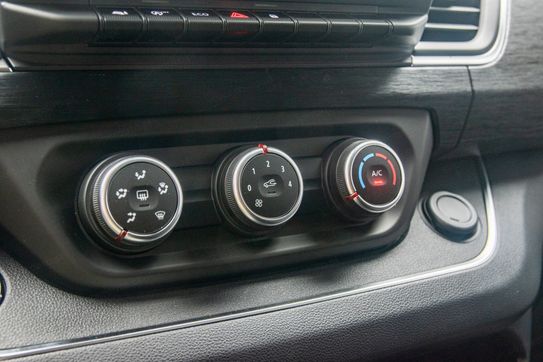 Renault Trafic L2H1 AT9
