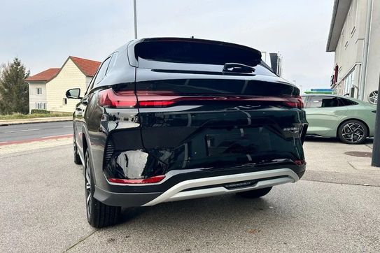 BYD Seal U DM-i  Design AWD
