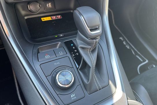 Toyota RAV4 GR Sport 2.5 Plug-In Hybrid
