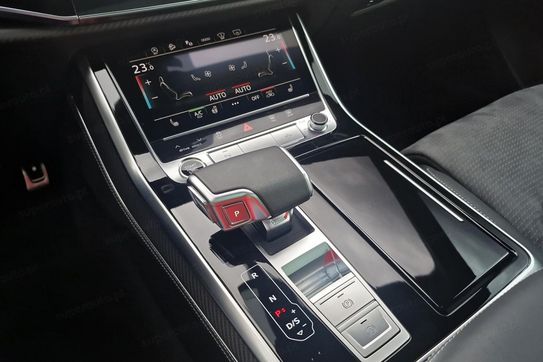 Audi Q7 50 TDI quattro S Line