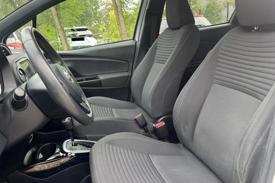 Toyota Yaris Hybrid 100 Selection