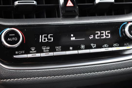 Toyota Corolla 1.8 Hybrid