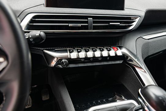 Peugeot 3008 1.2 PureTech