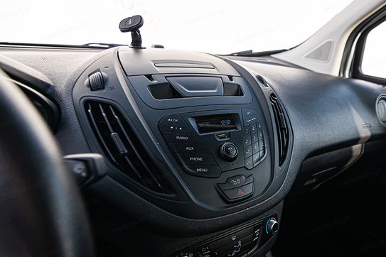 Ford Transit Courier L1H1 Zabudowa Brygadowa