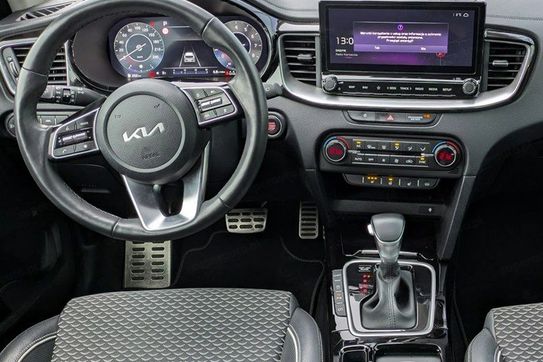 Kia Ceed 1.5 T-GDI L DCT