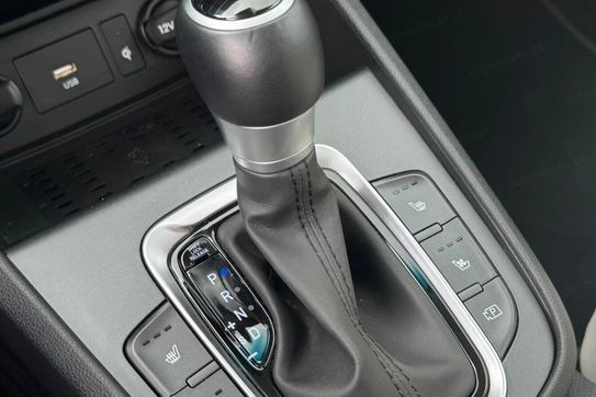 Hyundai Kona GDI Hybrid Executive DCT