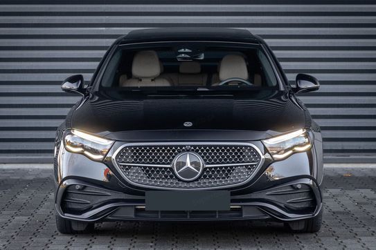 Mercedes E Klasa 220 d 4-Matic AMG
