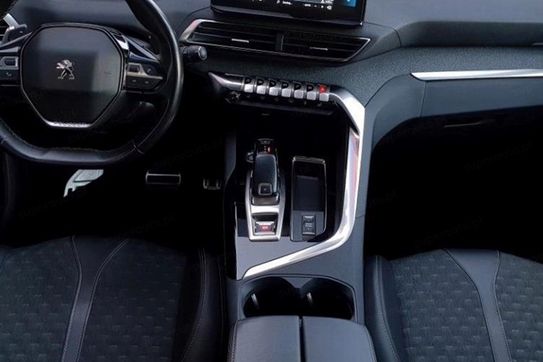 Peugeot 5008 1.5 BlueHDi Road Trip S&S EAT8