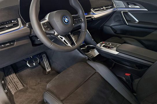 BMW iX2 eDrive20 M Sport