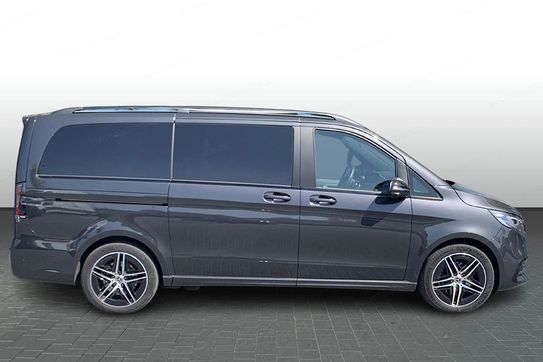 Mercedes V Klasa V300d Długi Avantgarde 4-Matic 9G-Tronic