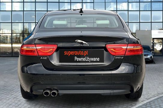 Jaguar XE D Prestige