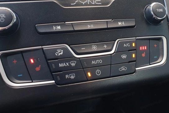 Ford Mondeo 2.0 Titanium aut