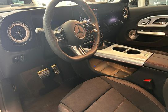 Mercedes CLA 200 AMG Line