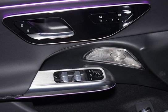 Mercedes Klasa E 200 4-Matic AMG
