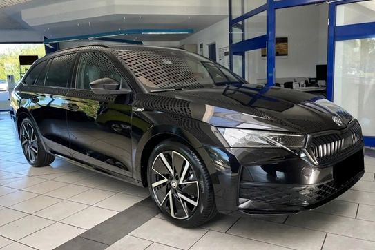 Skoda Octavia Sportline 1.5 TSI mHEV DSG