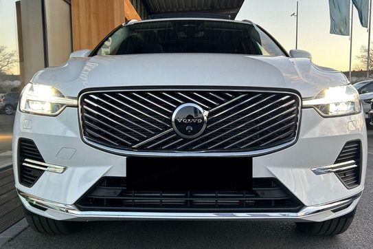 Volvo XC60 B5 AWD Ultra Bright