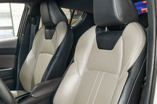 Toyota C-HR 2.0 Hybrid Executive