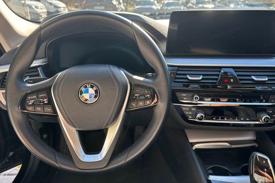 BMW Seria 5 518d