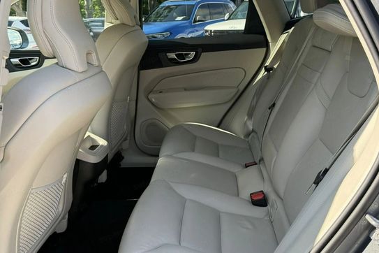 Volvo XC60 B6 B AWD Inscription