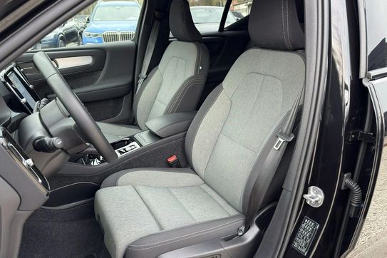 Volvo XC40 B3 Plus Dark aut