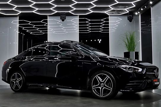 Mercedes CLA 250 e AMG Line