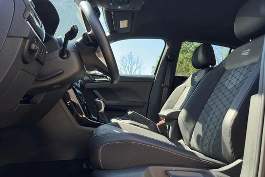 Volkswagen T-Cross 1.5 Tsi Act r-Line Dsg
